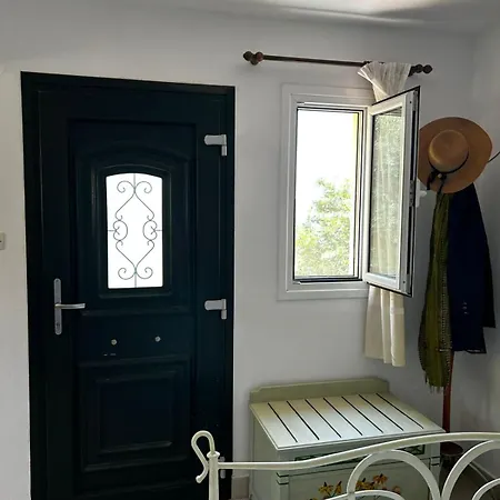 Saint George Apartment *